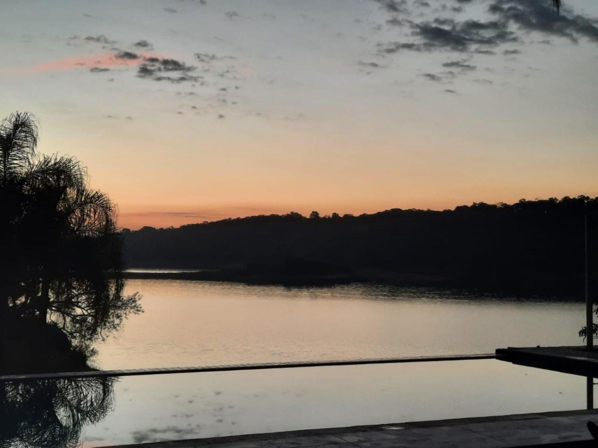 Chacara Em Condominio A Beira Da Represa Para Locacao Familiar Ibiúna Kültér fotó