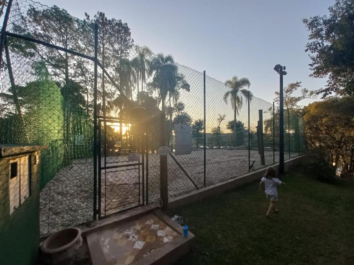 Chacara Em Condominio A Beira Da Represa Para Locacao Familiar Ibiúna Kültér fotó