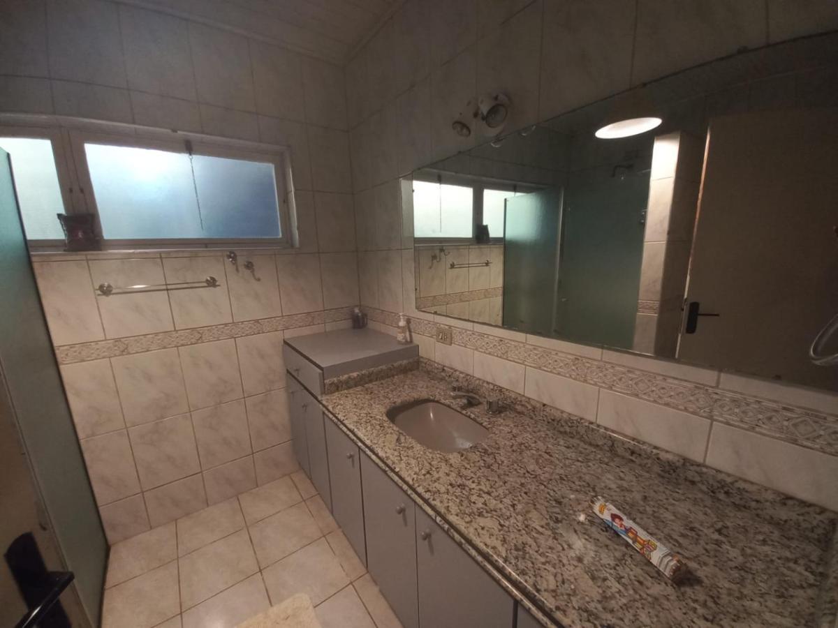 Chacara Em Condominio A Beira Da Represa Para Locacao Familiar Ibiúna Kültér fotó